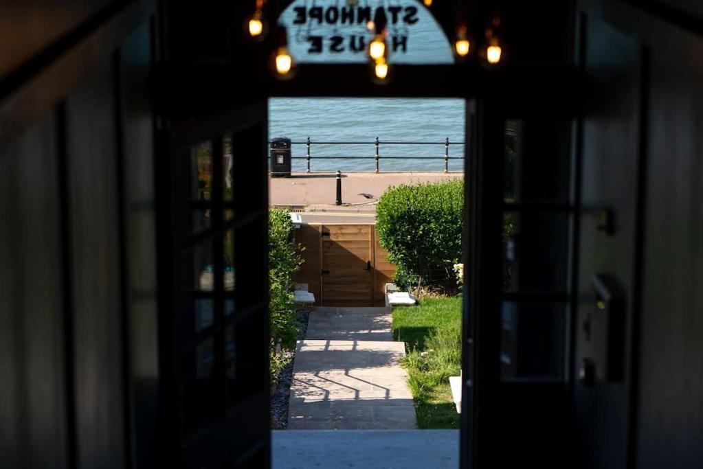 Beachfront Luxury Home With Spectacular Sea Views Herne Bay Zewnętrze zdjęcie
