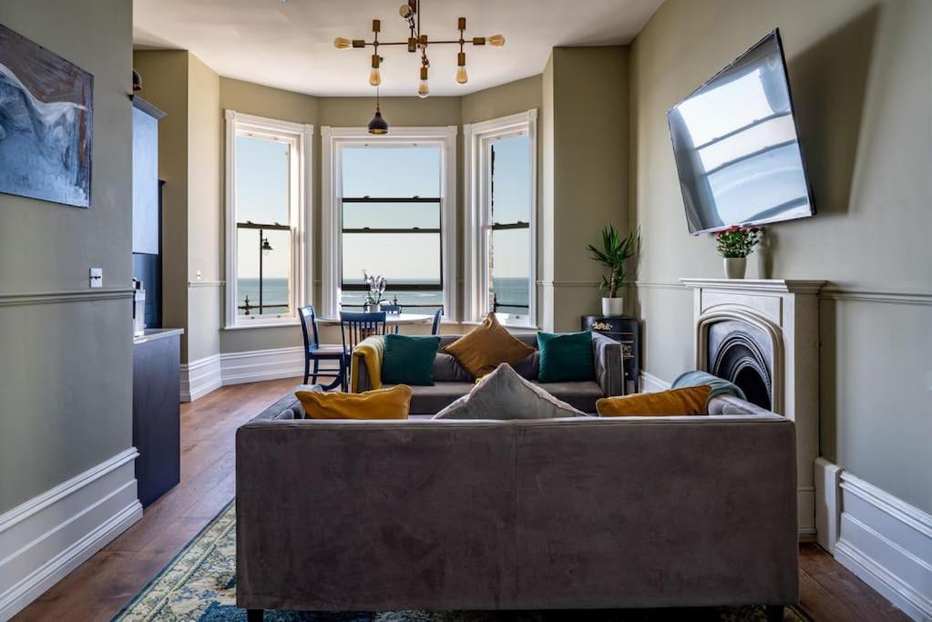 Beachfront Luxury Home With Spectacular Sea Views Herne Bay Zewnętrze zdjęcie