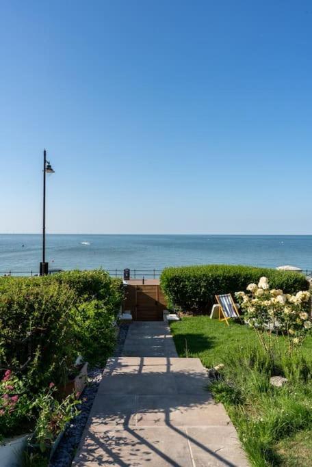 Beachfront Luxury Home With Spectacular Sea Views Herne Bay Zewnętrze zdjęcie